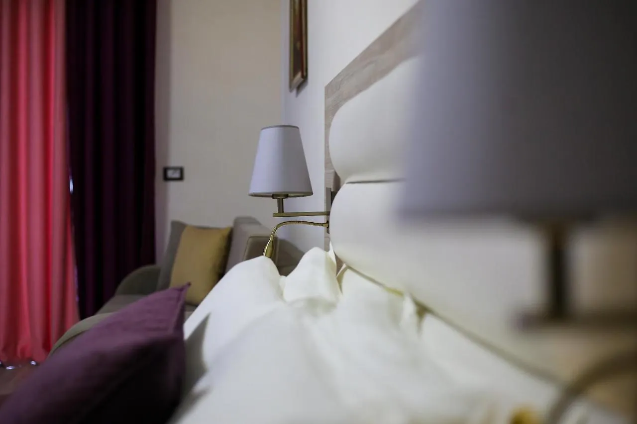 Hotel Vd Roleks Vlorë