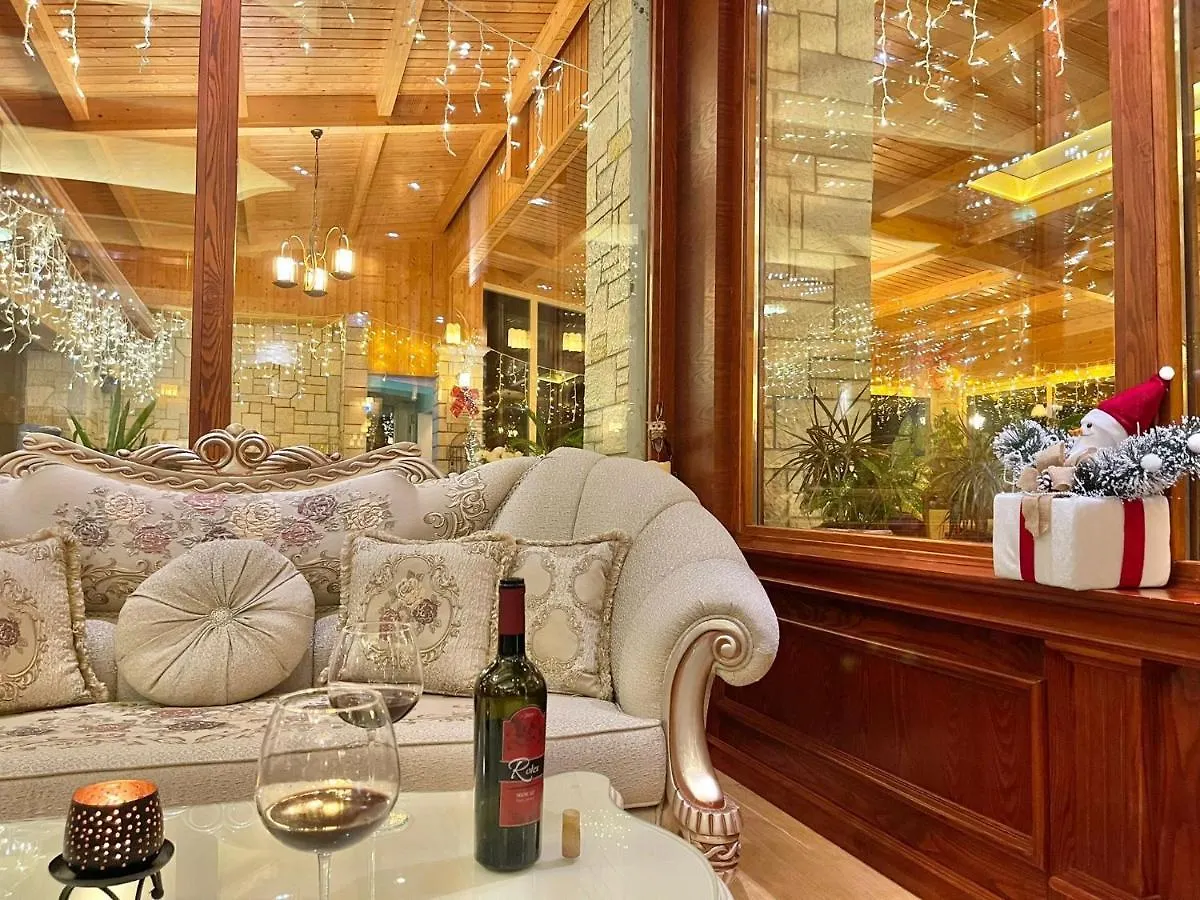 Hotel Vd Roleks Vlorë Albanie
